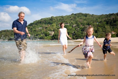 family photo session at phuket