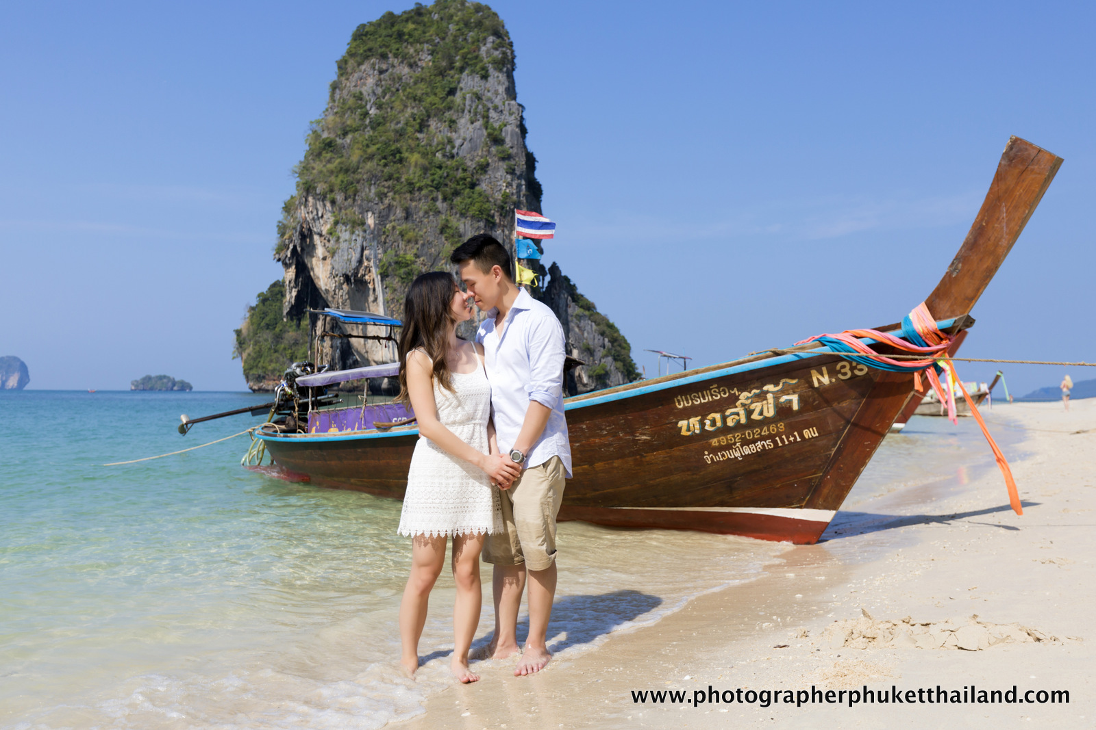 couple photoshoot at pranang cave beach krabi