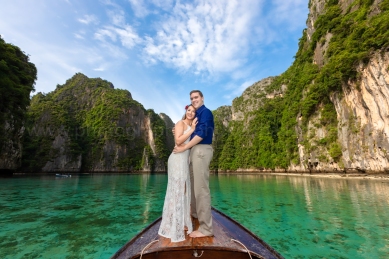 phi phi engagement photography