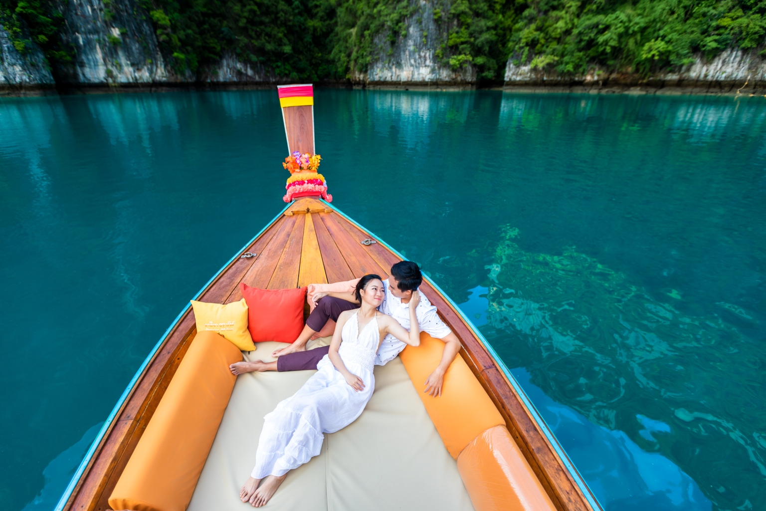 engagement photoshoot at Pileh lagoon Phi Phi island Krabi